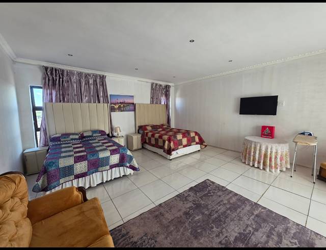 5 BEDROOM HOUSE FOR SALE IN THREE RIVERS EAST